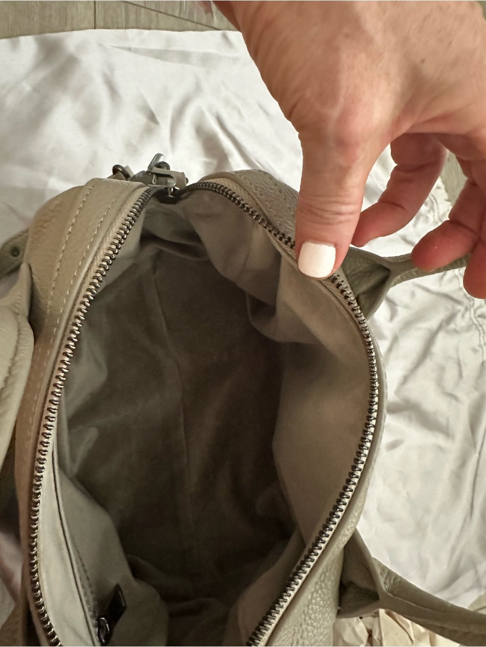 Beck Baby Hayes Bag Mushroom - Light Taupe - Picture 11 of 11